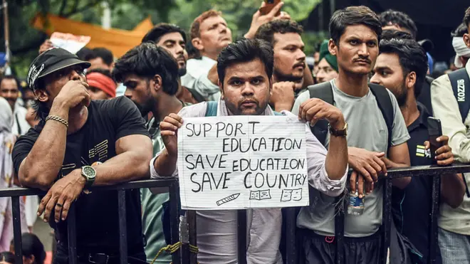 RSS प्रमुख मोहन भागवत ने कहा कि Gen Z का विरोध करना उन्हें देशविरोधी नहीं बनाता। शिक्षा, लोकतंत्र और युवाओं के संवाद पर उन्होंने खुलकर अपनी बात रखी।
