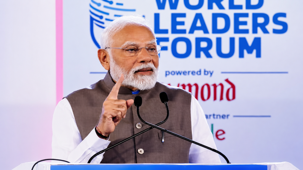 PM मोदी: दुनिया भारत को विकास और उम्मीद की उजली किरण मान रही