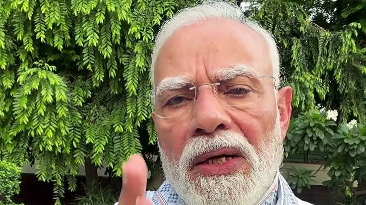पीएम मोदी ने छात्रों को किया माफ, बोले- भटके लोगों को राह दिखाएं